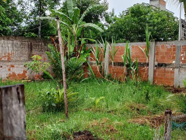 Casa com 300m² 5 quartos e 1 banheiro, à venda, no bairro Recanto em Rio das Ostras