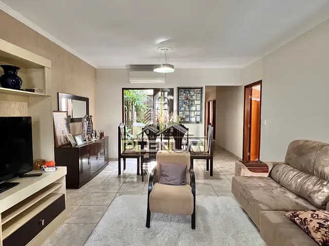 Casa com 300m² 3 quartos e 3 banheiros, à venda, no bairro Jardim São Paulo em Rio Claro