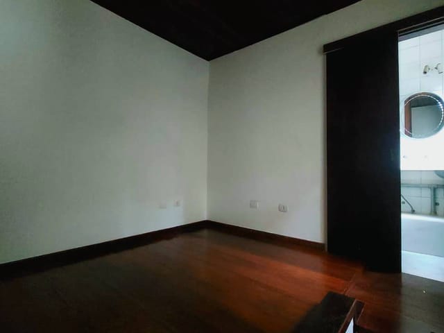 Foto do Casa - Casa com 3 quartos para alugar - Vila Progresso - Niterói/RJ | SelfSpin