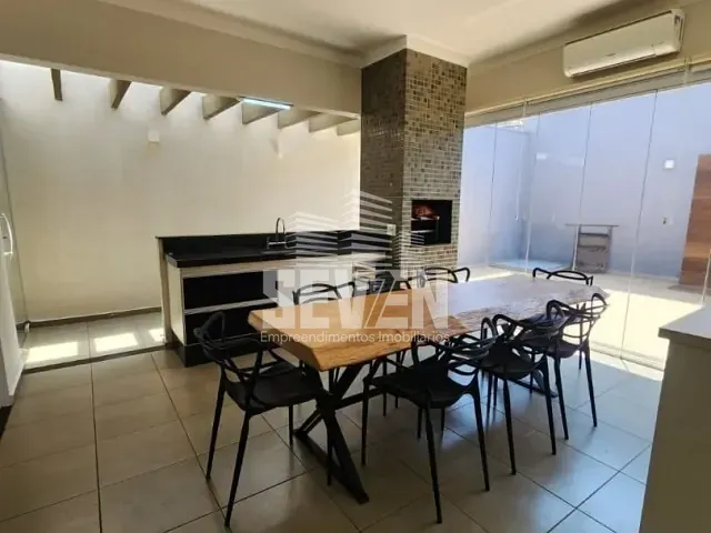 Casa com 345m² 3 quartos e 4 banheiros, à venda, no bairro Quinta Ranieri em Bauru