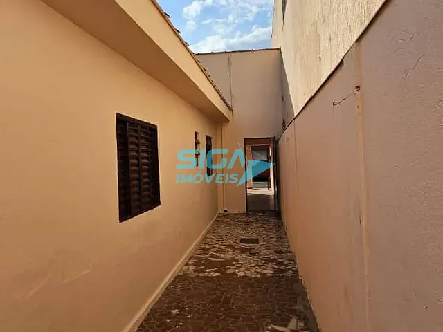 Casa 2 quartos e 1 banheiro, para alugar, no bairro Jardim Yara em Pouso Alegre