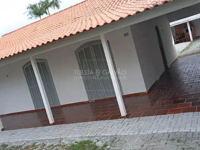 Casa com 183m² 3 quartos e 3 banheiros, à venda, no bairro Flamingo em Matinhos
