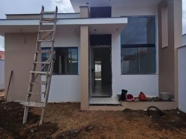 Casa com 85m² 3 quartos e 2 banheiros, à venda, no bairro Extensão do Bosque em Rio das Ostras