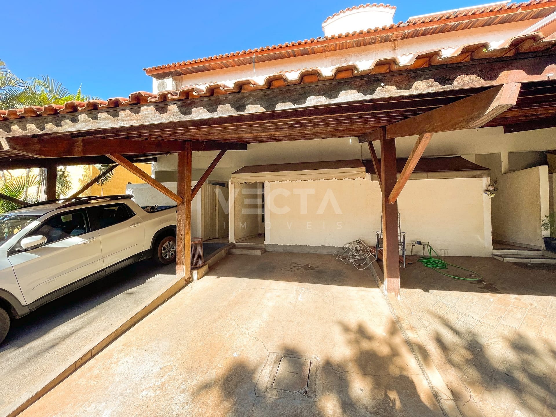 Casa, 2 quartos, 77 m² - Foto 1