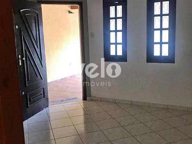 Casa 2 quartos e 2 banheiros, à venda, no bairro Jardim Garcez em Taubaté