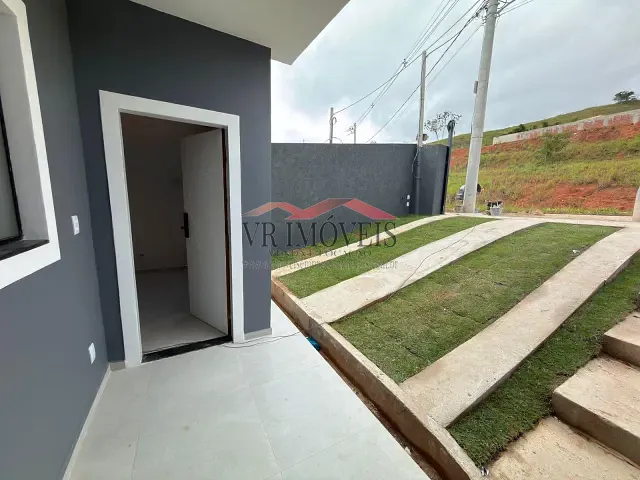 Casa com 150m² 2 quartos e 2 banheiros, à venda, no bairro Santa Rita do Zarur em Volta Redonda
