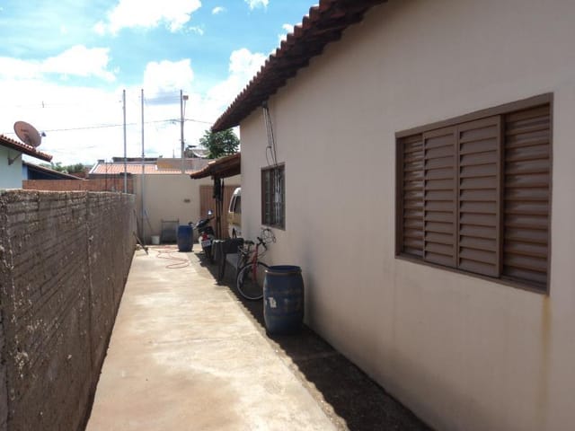 Foto do Casa - Casa à venda 3 Quartos, 250M², Mangueiras, Uberaba - MG | ZUCATO IMOBILIARIA LTDA