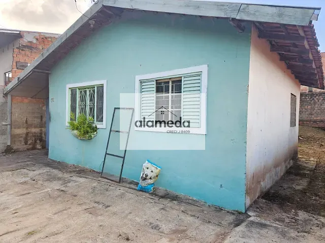 Casa 2 quartos e 1 banheiro, à venda, no bairro SANTA HELENA em Jacarezinho