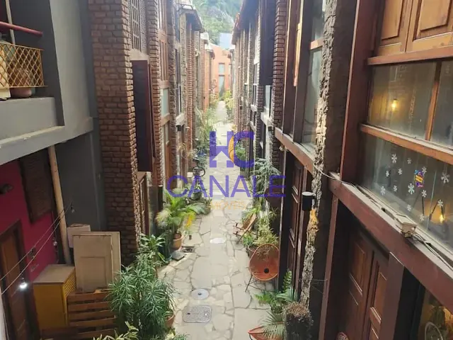 Casa com 74m² 2 quartos e 2 banheiros, à venda, no bairro Laranjeiras em Rio de Janeiro