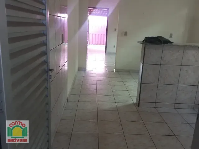Casa com 282m² 5 quartos e 4 banheiros, à venda, no bairro Cidade Universitária em Anápolis