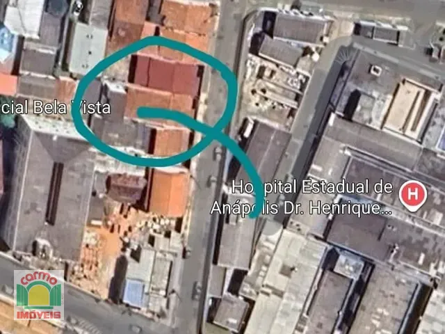 Casa com 300m² 5 quartos e 4 banheiros, à venda, no bairro Cidade Universitária em Anápolis