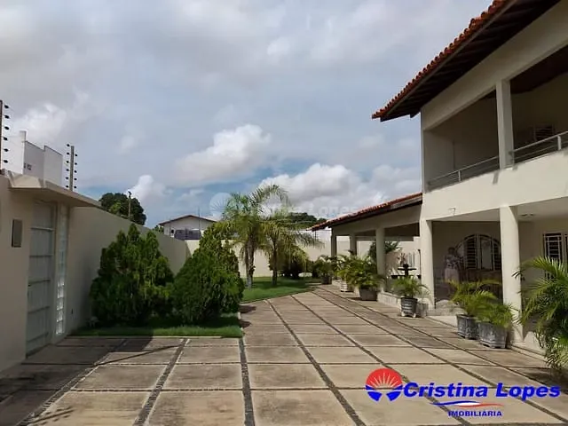 Casa com 1980m² 3 quartos e 4 banheiros, à venda, no bairro Morada do Sol em Teresina