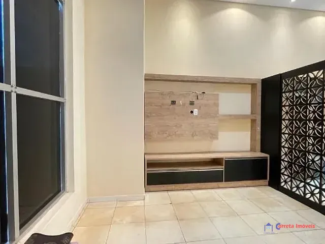 Casa 2 quartos e 1 banheiro, para alugar, no bairro Jardim Ypê em Três Lagoas