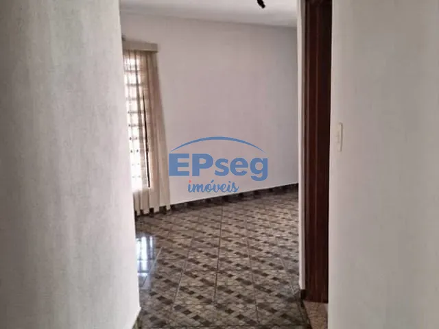 Casa com 250m² 3 quartos e 3 banheiros, à venda, no bairro Jardim Tarumã em Londrina