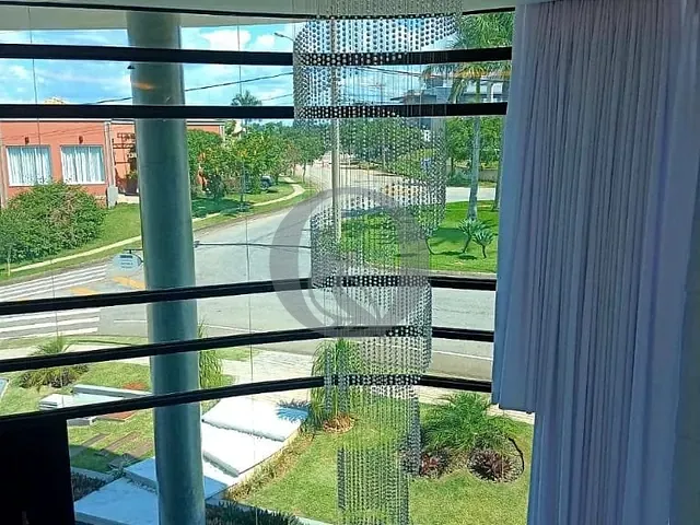 Casa com 671m² 4 quartos e 6 banheiros, à venda, no bairro Tanque em Atibaia