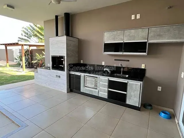 Casa com 2300m² 4 quartos e 4 banheiros, à venda, no bairro Chácara São José em Jaguariúna