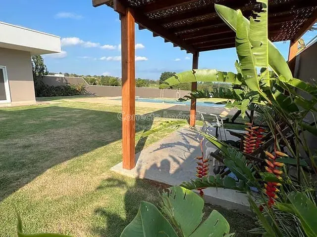 Casa com 2300m² 4 quartos e 4 banheiros, à venda, no bairro Chácara São José em Jaguariúna