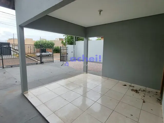 Casa 3 quartos e 2 banheiros, para alugar, no bairro Vila Adriana em Rondonópolis