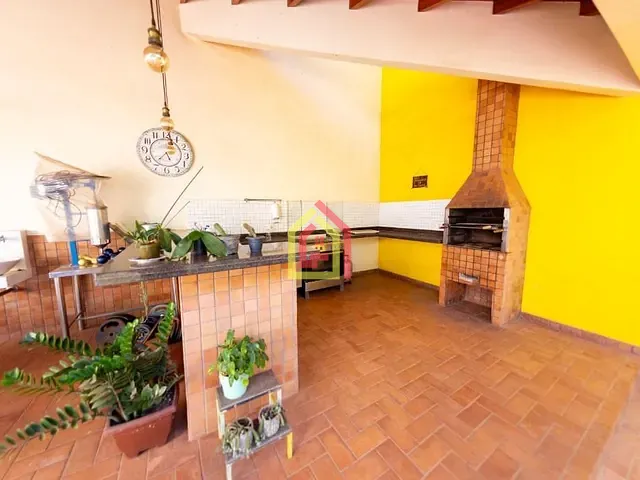 Casa com 930m² 4 quartos e 4 banheiros, à venda, no bairro Belo Horizonte em Marabá