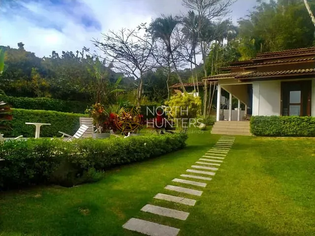 Casa com 5000m² 5 quartos e 2 banheiros, para alugar, no bairro Jurerê em Florianópolis