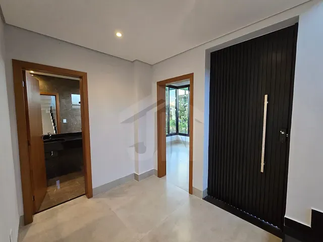 Casa com 345m² 3 quartos e 5 banheiros, à venda, no bairro Vila do Golf em Ribeirão Preto