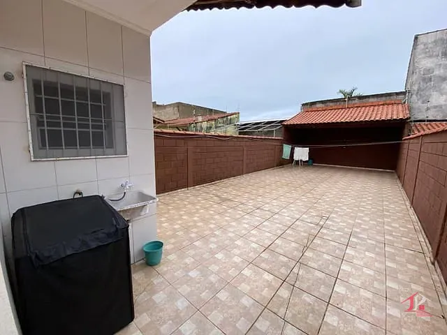 Casa com 157m² 2 quartos e 1 banheiro, à venda, no bairro Belas Artes em Itanhaém