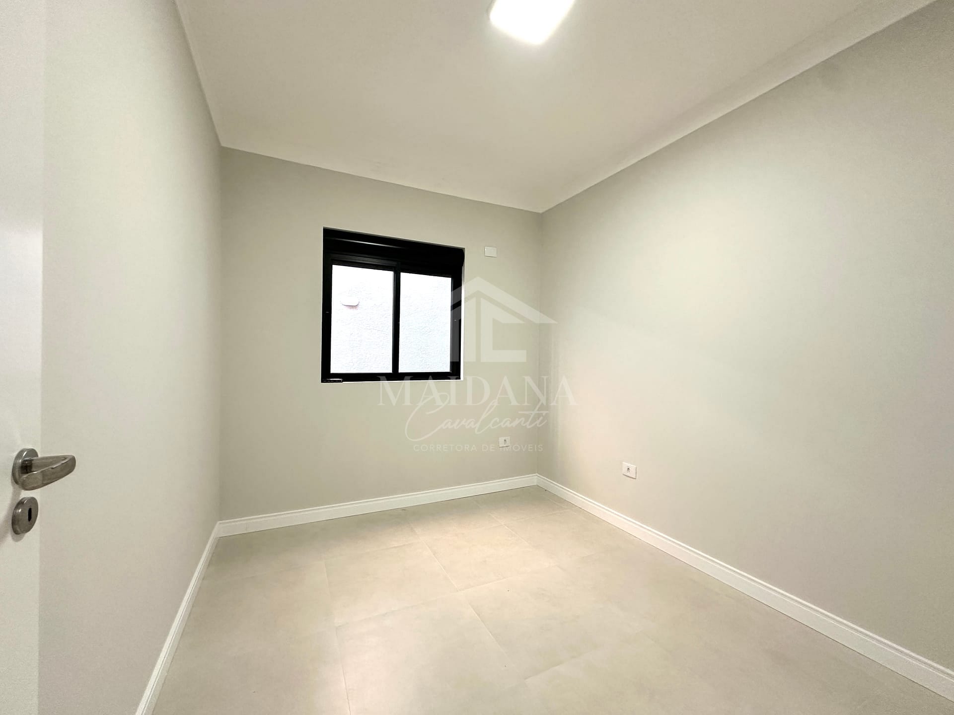 Casa à venda com 3 quartos, 97m² - Foto 12
