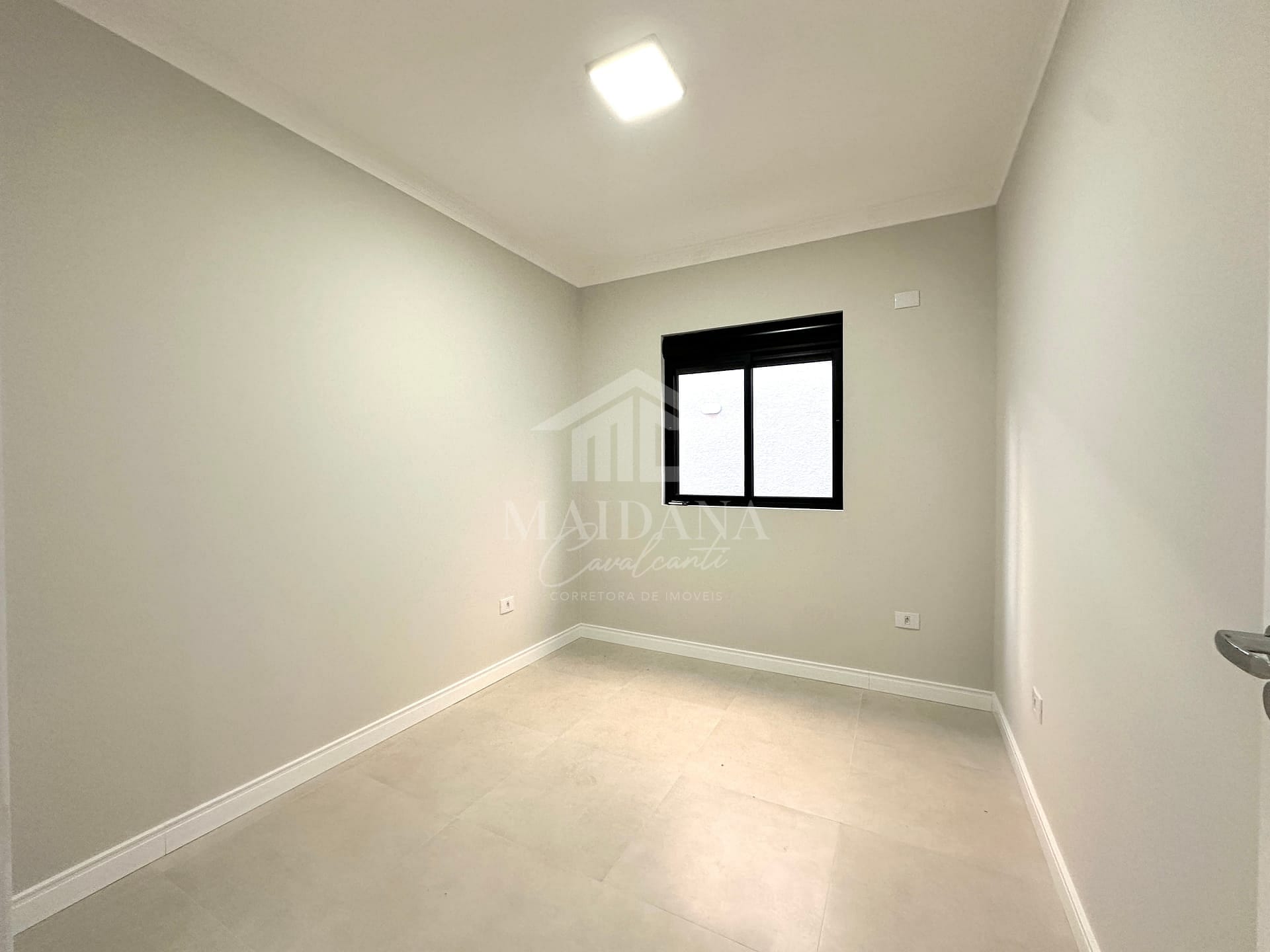 Casa à venda com 3 quartos, 97m² - Foto 14