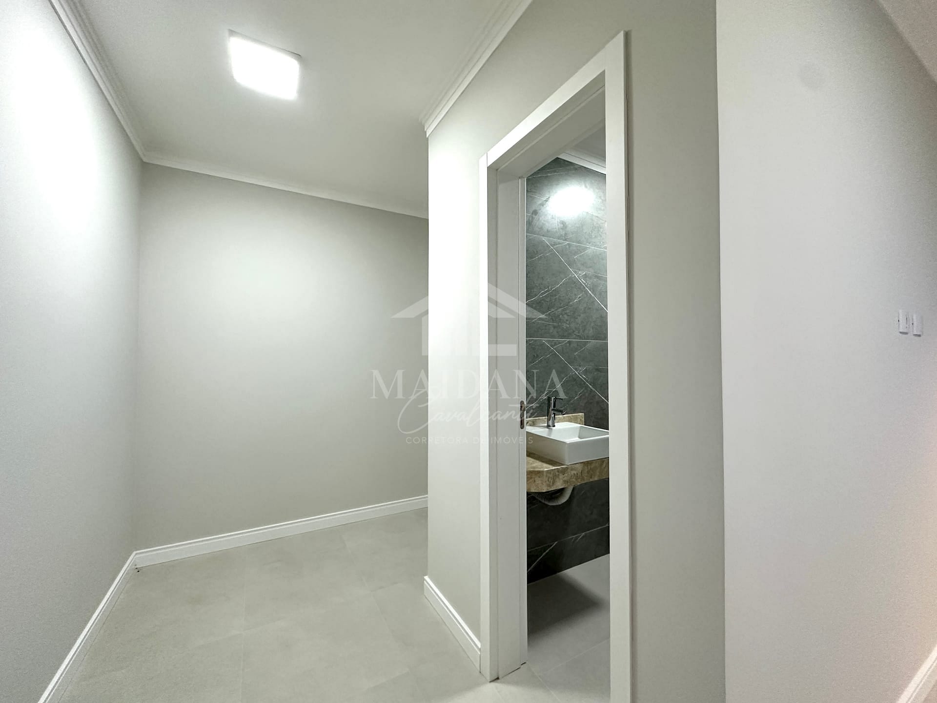 Casa à venda com 3 quartos, 97m² - Foto 18