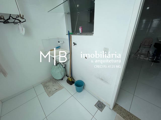 Casa 2 quartos e 2 banheiros, à venda, no bairro SÃO PEDRO em CATAGUASES