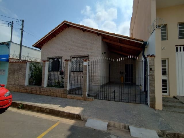 Foto do Casa - Casa à venda 3 Quartos, 1 Suite, 1 Vaga, 200M², São Vicente, Itajubá - MG | MOHALLEM e LOPES CORRETAGEM E ADMINISTRACAO DE IMOVEIS LTDA