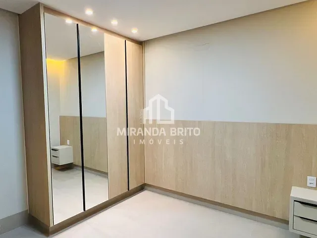 Casa 3 quartos e 4 banheiros, à venda, no bairro Parque Amazônia em Goiânia
