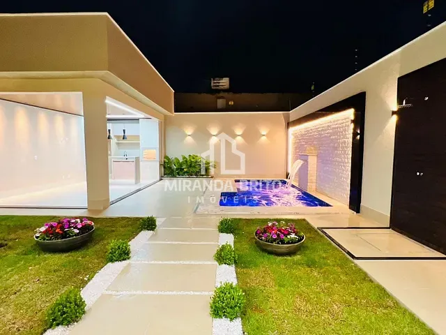 Casa 3 quartos e 4 banheiros, à venda, no bairro Parque Amazônia em Goiânia