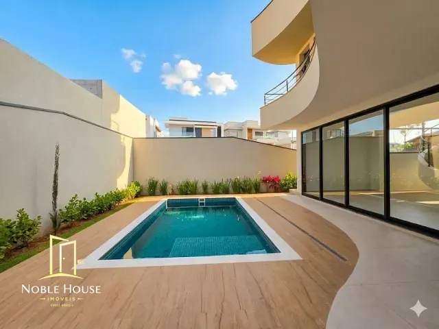 Casa com 360m² 3 quartos e 3 banheiros, à venda, no bairro Roncáglia em Valinhos