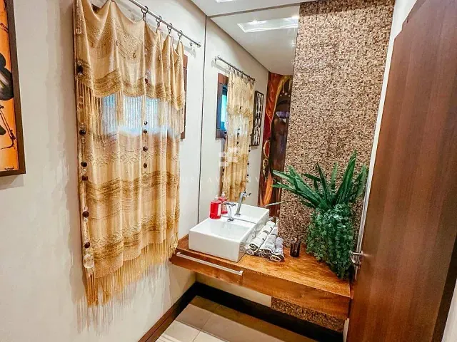 Casa 3 quartos e 3 banheiros, à venda, no bairro Primeiro de Maio em Brusque