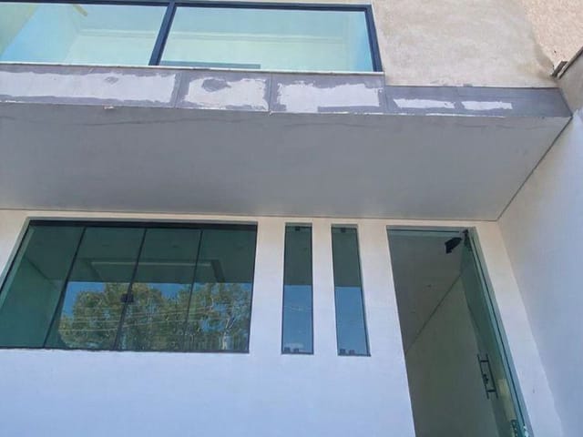 Casa com 173m² 4 quartos e 4 banheiros, à venda, no bairro Xangri-Lá em Contagem