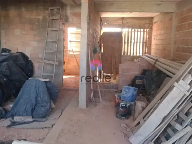 Casa com 173m² 4 quartos e 1 banheiro, à venda, no bairro Xangri-Lá em Contagem