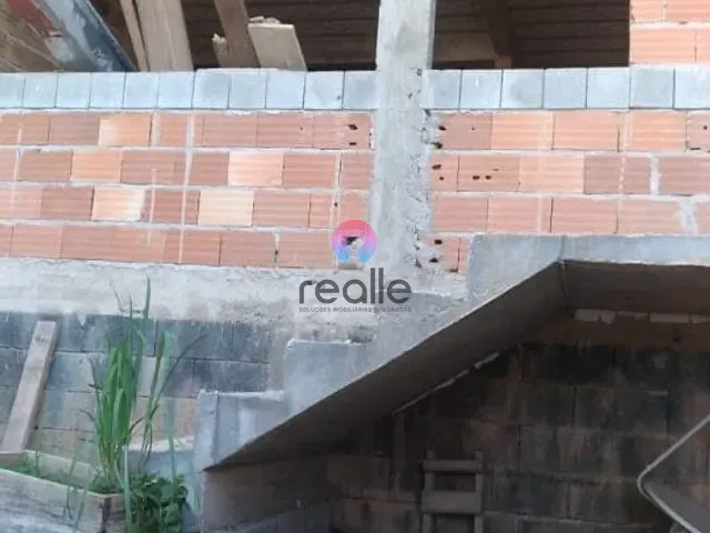 Casa com 173m² 4 quartos e 1 banheiro, à venda, no bairro Xangri-Lá em Contagem