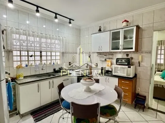 Casa com 150m² 2 quartos e 3 banheiros, à venda, no bairro Jardim São Paulo em Rio Claro