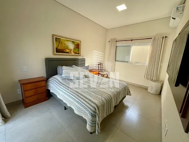 Casa com 420m² 3 quartos e 1 banheiro, à venda, no bairro Residencial Estoril Premium em Bauru