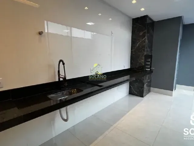 Casa com 180m² 3 quartos e 4 banheiros, à venda, no bairro Vila Mariana em Aparecida de Goiânia
