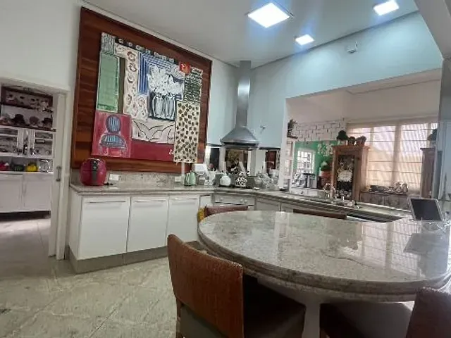 Casa com 420m² 3 quartos e 4 banheiros, à venda ou para alugar, no bairro Terras de Santana II em Londrina
