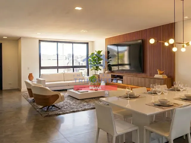 Casa 3 quartos e 3 banheiros, à venda, no bairro Santa Cândida em Curitiba