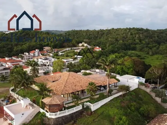 Casa 5 quartos e 8 banheiros, à venda, no bairro Zona Sul em Ilhéus