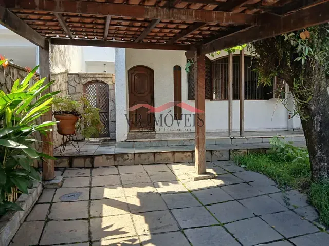 Casa 3 quartos e 2 banheiros, à venda, no bairro Conforto em Volta Redonda