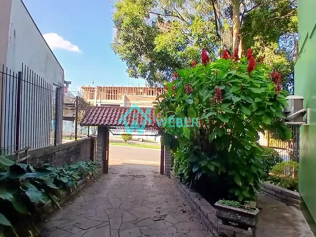 Casa com 900m² 4 quartos e 2 banheiros, para alugar, no bairro Ideal em Novo Hamburgo