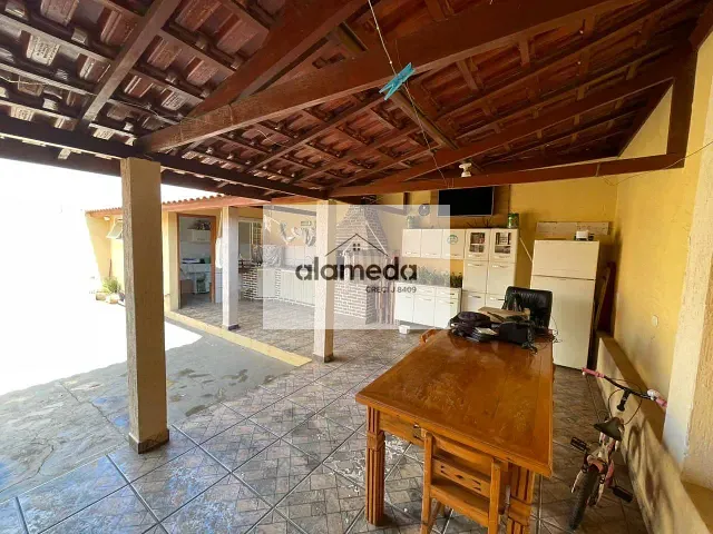 Casa 3 quartos e 1 banheiro, à venda, no bairro PEDRO SCANDOLO em Jacarezinho