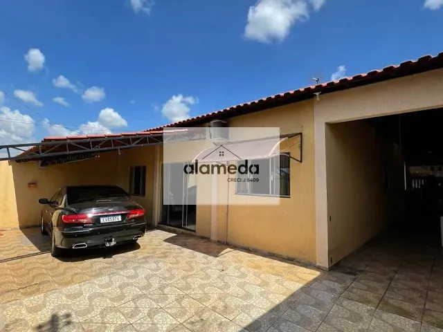 Casa 3 quartos e 1 banheiro, à venda, no bairro PEDRO SCANDOLO em Jacarezinho