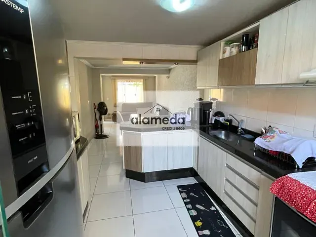 Casa 3 quartos e 1 banheiro, à venda, no bairro PEDRO SCANDOLO em Jacarezinho