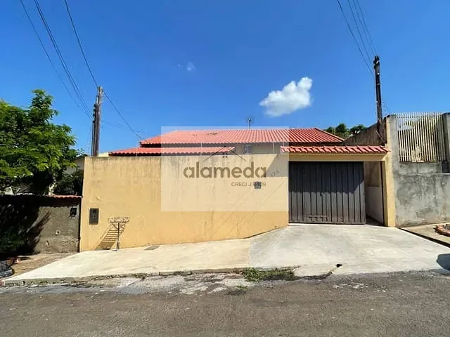 Casa 3 quartos e 1 banheiro, à venda, no bairro PEDRO SCANDOLO em Jacarezinho